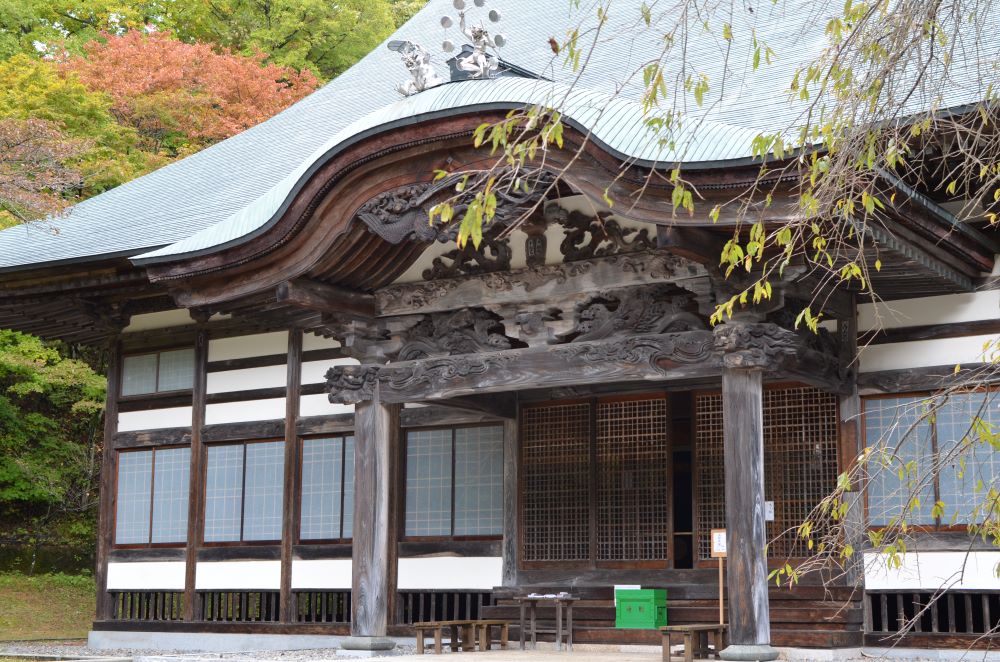 霊松寺　本堂